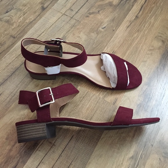 Brash Shoes - Brash wine sandals size 9 NWT